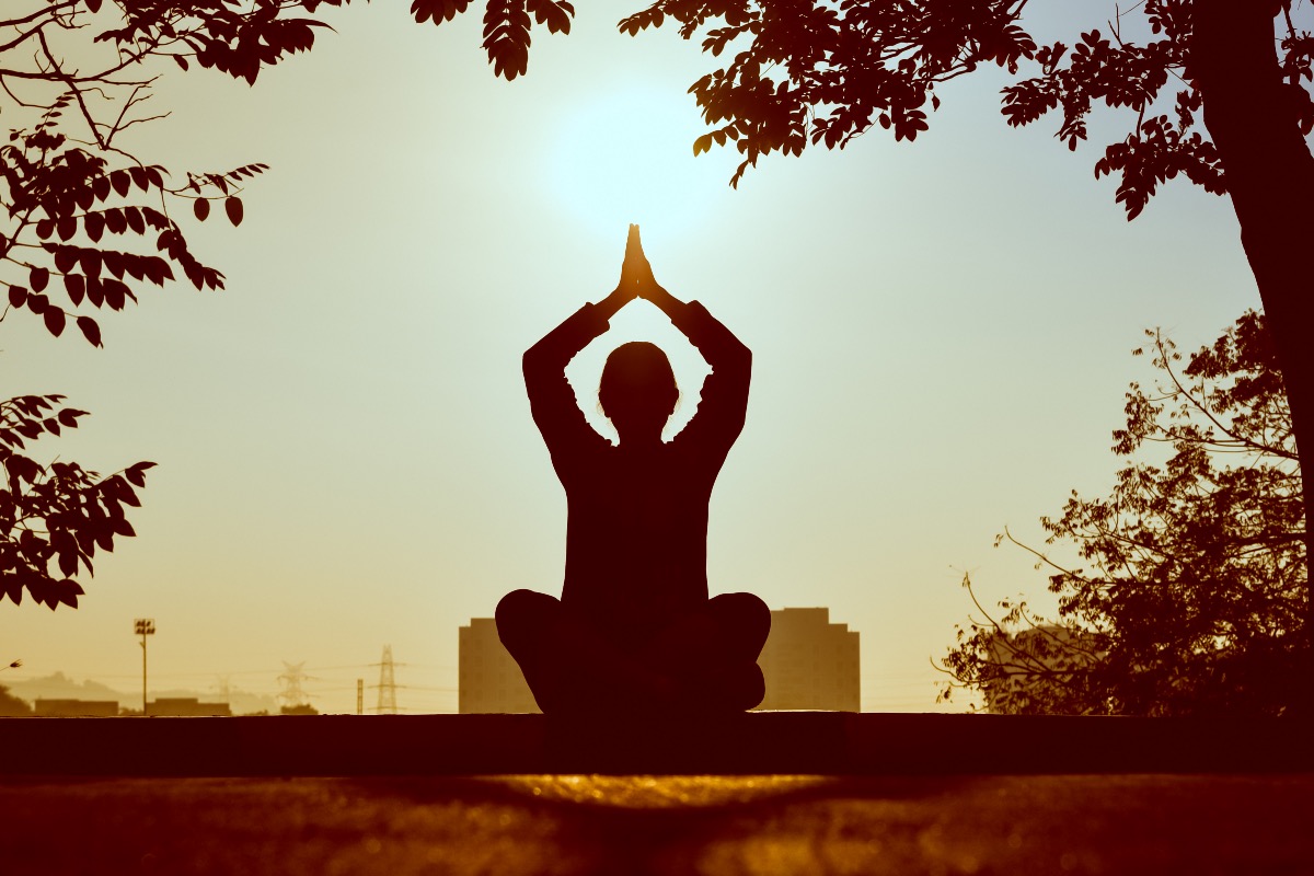 How Do Mindfulness Practices Work in Conjunction With Clinical Treatment?