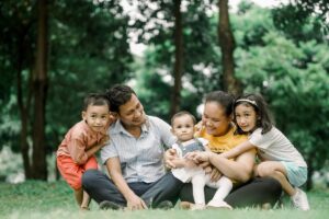 Breaking Family Cycles: Strategies for Overcoming Generational Patterns