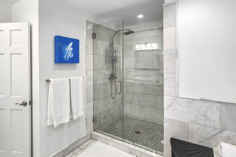 Avalon Malibu Pacific Suite